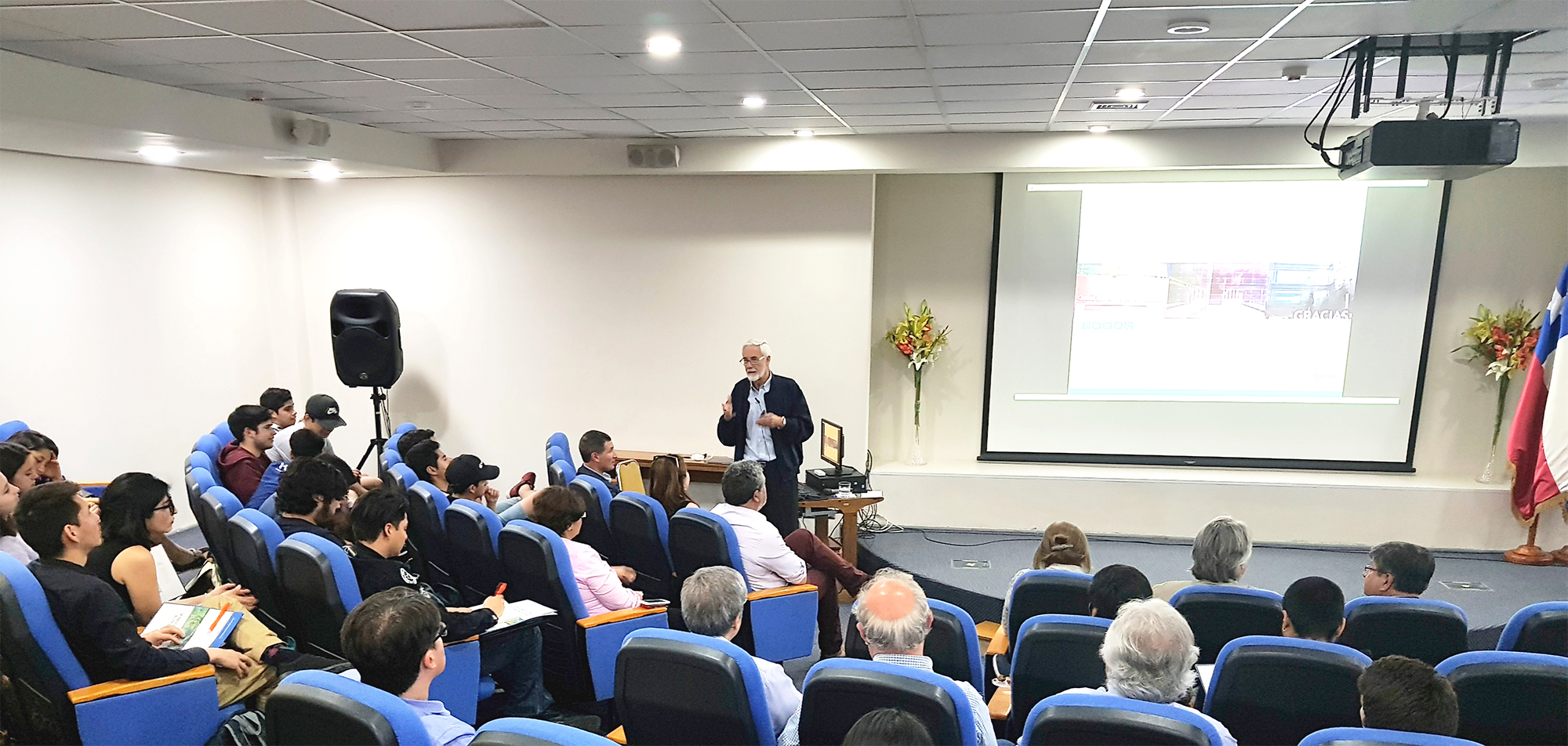 Seminario internacional de Ingeniería Industrial aborda la innovación como desafío para las universidades