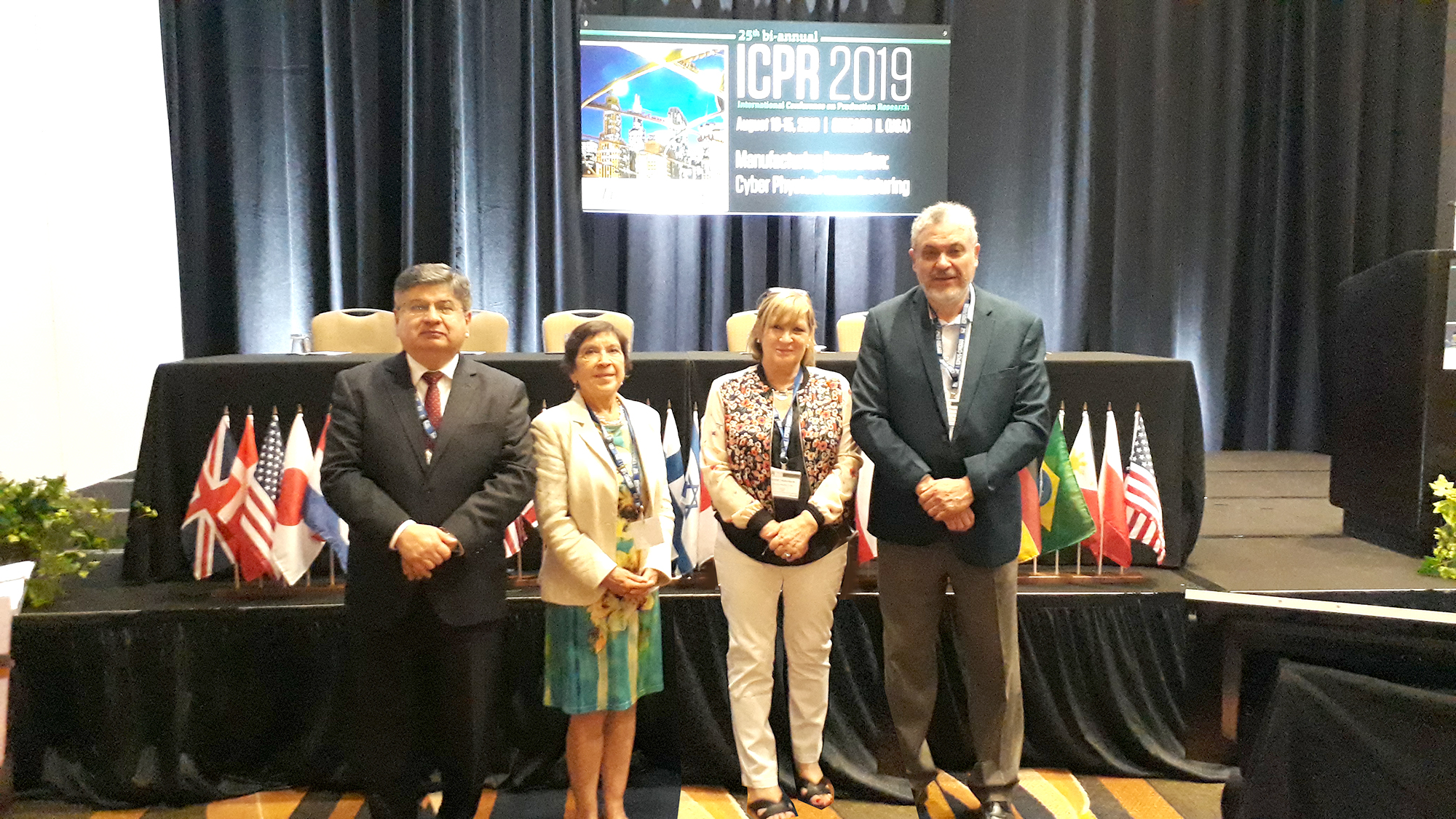 Académicos del Departamento de Ingeniería Industrial expusieron en la 25° International Conference on Production Research en Chicago