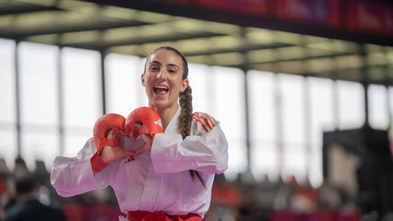 La recién Egresada del Departamento de Ingeniería Industrial Valentina Toro obtuvo medalla de oro en los Juegos Suramericanos 2026